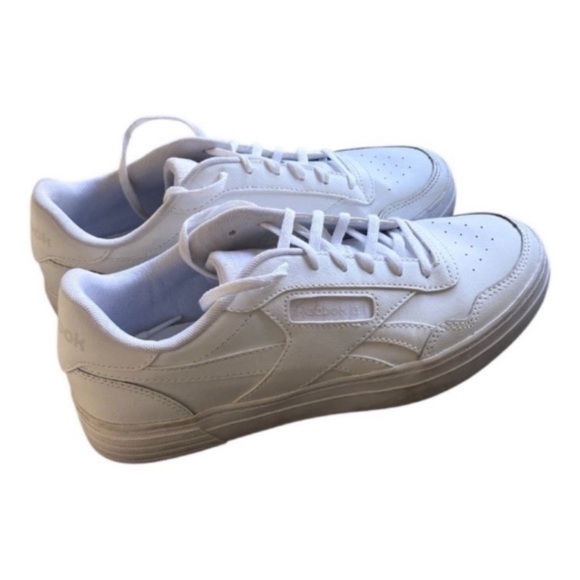 Reebok White Women's Club Memt Bold Sneakers with Chunky Sole and Sporty Design - Picture 2 of 6